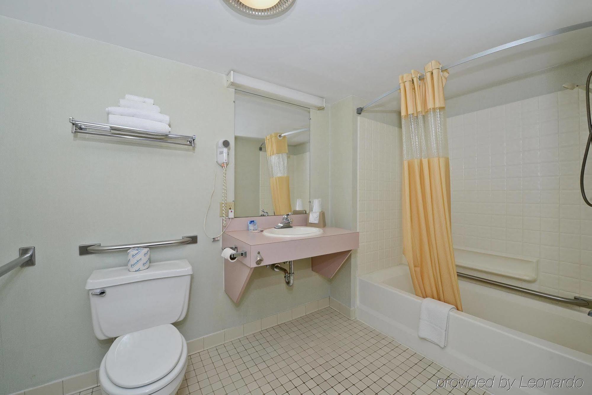 Americas Best Value Inn St. Ignace Udogodnienia zdjęcie